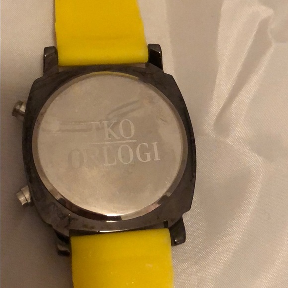 TKO Watch - Picture 8 of 8